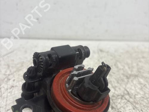 Used Left front fog light Left front fog light 39479878 39479878