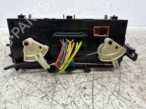 Climate control CITROËN C3 II (SC_) 1.6 HDi | BP38526884I5 - Image 3
