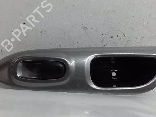 Used Left rear window switch NISSAN JUKE (F15) 1.6 (117 hp) 13832181