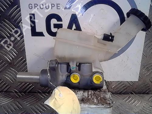 Brake master cylinder MITSUBISHI ASX (GA_W_) 2.2 Di-D 4WD (GA8W) | BP14522010M77 