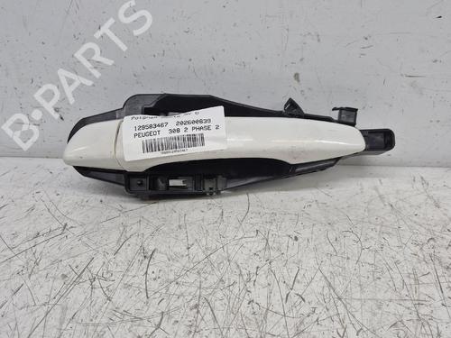 Used Front right exterior door handle Front right exterior door handle 38004367 38004367