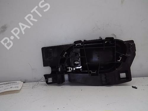 Used Front right interior door handle PEUGEOT 5008 (0U_, 0E_) 2.0 HDi 150 / BlueHDi 150 (150 hp) 13827737