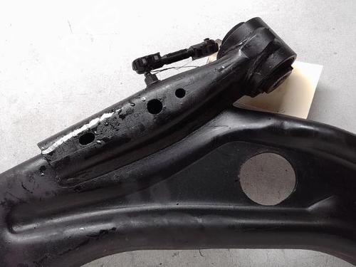 Left front suspension arm PEUGEOT 3008 II SUV (MC_, MR_, MJ_, M4_) 2.0 BlueHDi 180 | BP15821895M12 