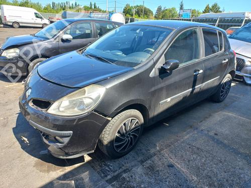 Brugte RENAULT CLIO III (BR0/1, CR0/1) 4931576