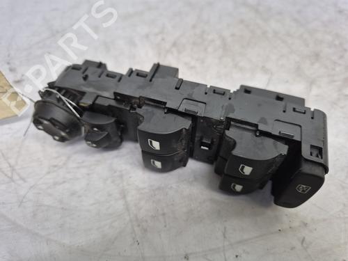 Used Left front window switch CITROËN C5 AIRCROSS (A_) 1.2 PureTech 130 (ARHNSJ) (131 hp) 32292298