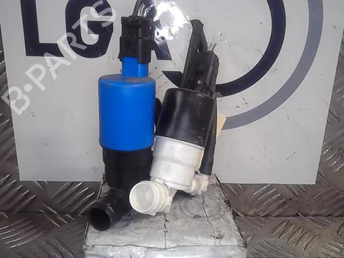 Waschwasserpumpe für RENAULT MEGANE IV Hatchback (B9A/M/N_) 1.2 TCe 130 (B9MR) (130 hp) 13856901