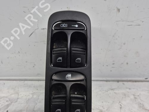 Used Left front window switch Left front window switch PORSCHE CAYENNE (9PA) GTS 4.8 (405 hp) 34048736 34048736