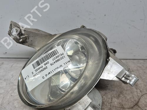 Used Right front fog light Right front fog light PEUGEOT 206 Hatchback (2A/C) [1998-2012] 33211295 33211295