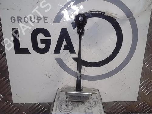 Used Hinge/Door check strap RENAULT KADJAR (HA_, HL_) 1.3 TCe 160 (HLNC) (160 hp) 14555576