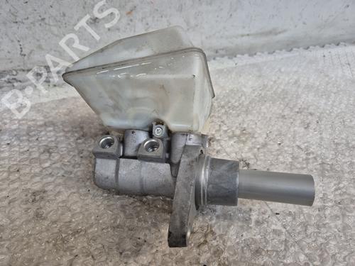 Brake master cylinder PEUGEOT 5008 (0U_, 0E_) 1.6 HDi | BP25730644M77 