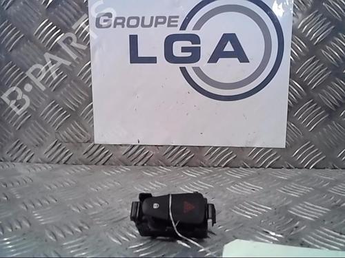 Used Warning switch DACIA SANDERO II 1.5 dCi (90 hp) 13863695