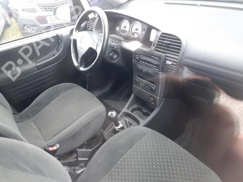 Left taillight OPEL ZAFIRA A MPV (T98) 2.0 DTI 16V (F75) | BP13837589C34 