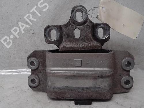 Used Engine mount VW EOS (1F7, 1F8) 2.0 TDI 16V (140 hp) 15941066