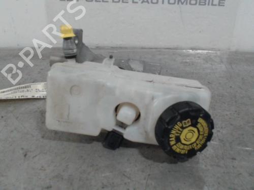 Brake master cylinder RENAULT CLIO III Hatchback Van (SB_, SR_)  | BP14520561M77 