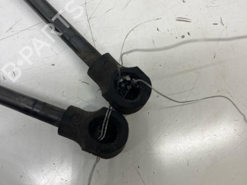 tailgate-lift-support-renault-clio-iv-bh_-2012-2013-2014-2015-2016-2017-2018-2019-2020-2021-36834455 main image
