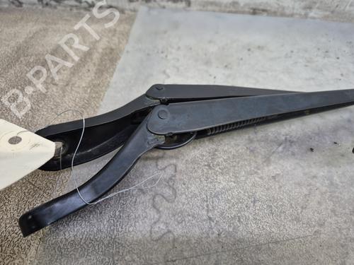 Front windshield wiper arm RENAULT TWINGO II (CN0_)  | BP29621147C143 