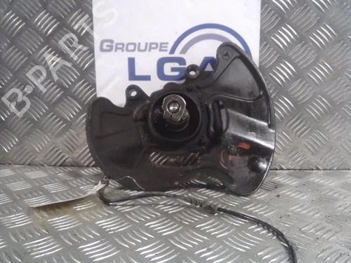 Used Left front steering knuckle MERCEDES-BENZ CLK (C209) CLK 270 CDI (209.316) (170 hp) 14551065
