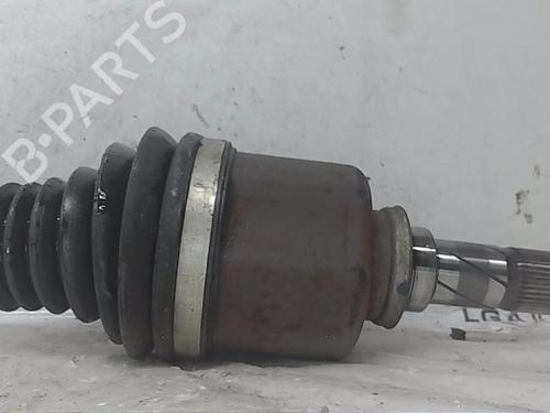 Used Left front driveshaft OPEL VIVARO B Van (X82) [2014-2020]  17718632
