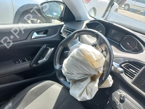 Fuel cap PEUGEOT 308 SW II (LC_, LJ_, LR_, LX_, L4_) 1.5 BlueHDi 100 | BP30047208C161