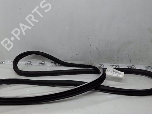 Used Rubber door seal RENAULT ESPACE V (JR_) 1.6 dCi 160 (160 hp) 19308196