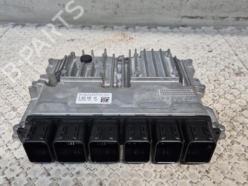 Used Engine control unit (ECU) BMW 1 (F40) 120 i (178 hp) 25886027