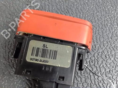 Warning switch KIA SPORTAGE III (SL)  | BP23140654I22 