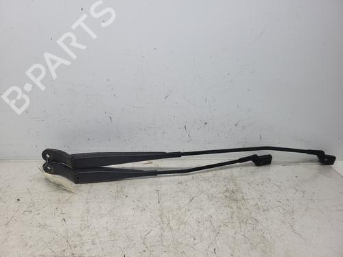 Used Front windshield wiper arm Front windshield wiper arm 36100190 36100190
