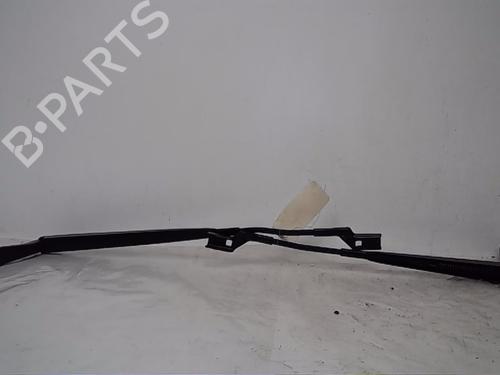 Used Front windshield wiper arm PEUGEOT 208 II (UB_, UP_, UW_, UJ_) [2019-2025]  14560657