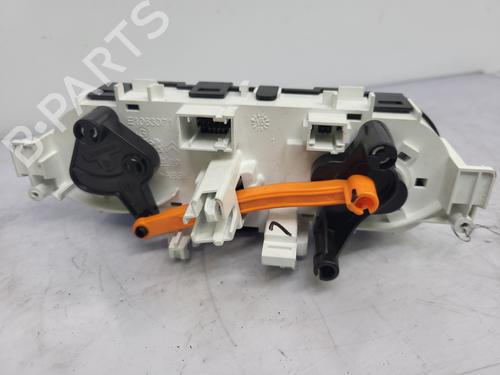 Climate control PEUGEOT 208 I (CA_, CC_) 1.2 VTI 82 | BP32291500I5