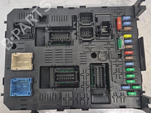 Used Fuse box PEUGEOT PARTNER Tepee 1.6 HDi (114 hp) 31575712