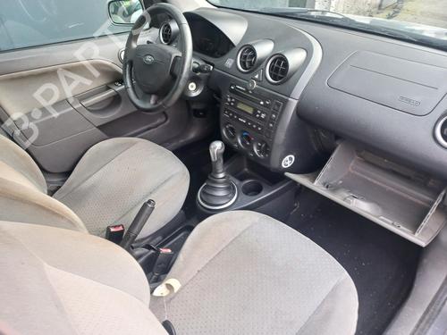 Windscreen washer tank FORD FIESTA V (JH_, JD_) 1.4 TDCi | BP30798073C113 