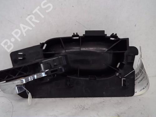 Used Front right interior door handle PEUGEOT 307 (3A/C) 2.0 HDi 110 (107 hp) 13846223