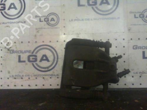 Used Right front brake caliper RENAULT CLIO III (BR0/1, CR0/1) [2005-2014]  14520412