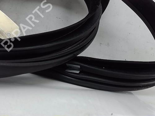 Used Rubber door seal JAGUAR XF I (X250) 3.0 D (241 hp) 14567006