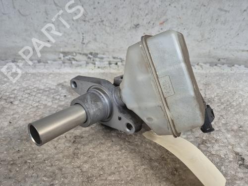 Brake master cylinder PEUGEOT 5008 (0U_, 0E_) 1.6 HDi | BP25730644M77 