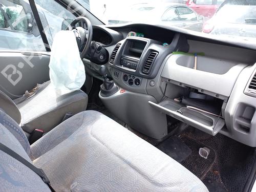 Høyre baklys RENAULT TRAFIC II Van (FL) 2.0 dCi 115 (FL01, FL0U, FL00, FL0H, FL0M) | BP31692330C35 