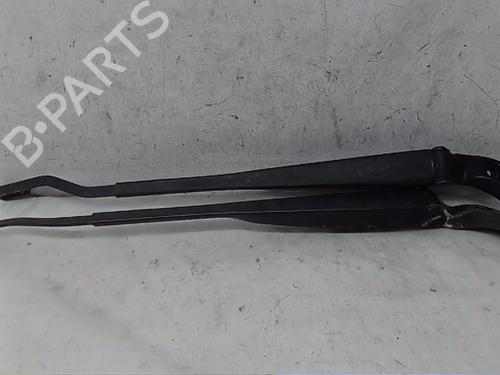 Used Front windshield wiper arm MINI MINI CLUBMAN (R55) Cooper D (109 hp) 14566580