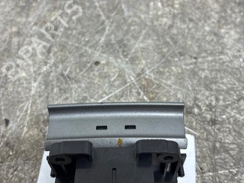 Used Switch Switch LAND ROVER RANGE ROVER III (L322) [2002-2012] 39659671 39659671