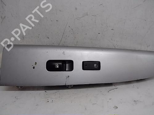 Used Right front window switch HYUNDAI SANTA FÉ II (CM) 2.2 CRDi 4x4 (155 hp) 13839048
