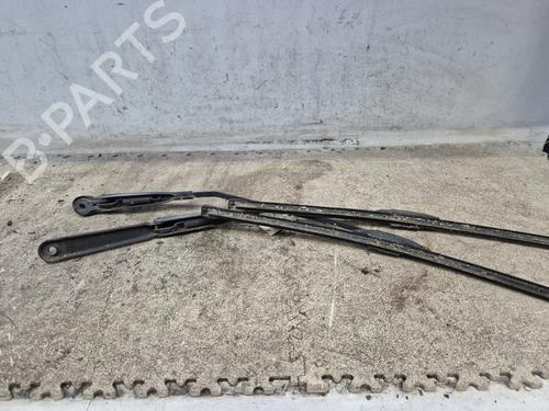 Used Front windshield wiper arm RENAULT KANGOO (KC0/1_) 1.5 dCi (KC08, KC09) (82 hp) 29195731