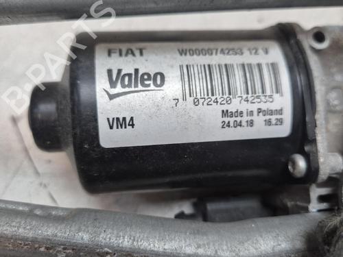 Used Front wiper motor Front wiper motor 38428254 38428254