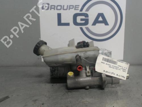Used Brake master cylinder FORD TRANSIT Van (FA_ _) 2.4 DI (FAA_, FAB_, FAC_, FAD_) (90 hp) 14520271