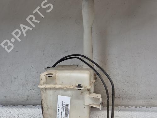 Used Windscreen washer tank KIA CARENS III MPV (UN) 2.0 CRDi 140 (140 hp) 25779037