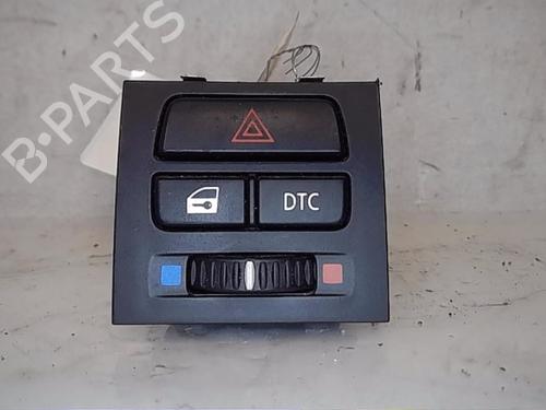 Used Warning switch BMW 3 (E90) 318 d (143 hp) 13842415