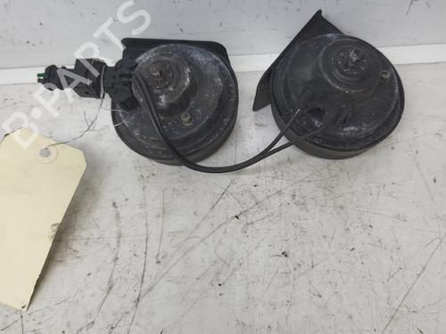 Used Horn Horn RENAULT MEGANE III Hatchback (BZ0/1_, B3_) 1.5 dCi (BZ1G, BZ1W, BZ0R) (95 hp) 35885866 35885866