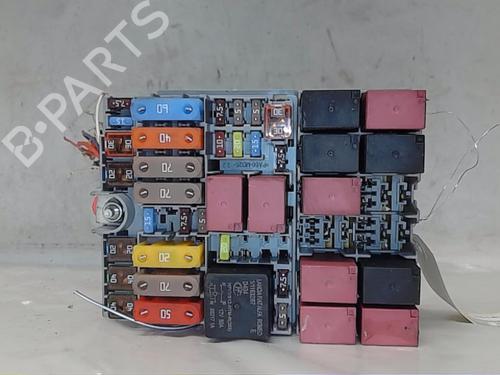 Used Fuse box JEEP RENEGADE SUV (BU, B1, BV) 1.6 CRD (120 hp) 22592930