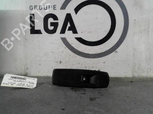 Used Right front window switch RENAULT LAGUNA III (BT0/1) 2.0 dCi (BT07, BT0J, BT14, BT1A, BT1S) (131 hp) 13867384