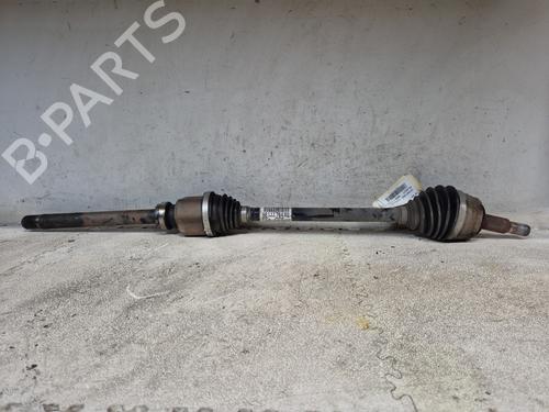 Used Right front driveshaft PEUGEOT 3008 II SUV (MC_, MR_, MJ_, M4_) 1.6 PureTech 180 (M45GFR, M45GFU) (181 hp) 27169199