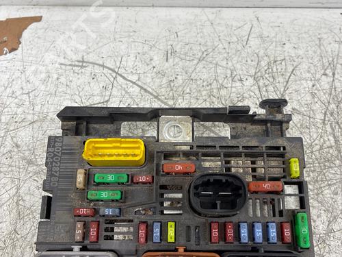 Fuse box CITROËN BERLINGO MULTISPACE (B9) | BP39500871E1 - Image 2