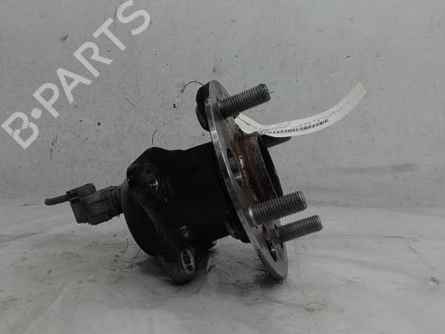 Used Right rear steering knuckle TOYOTA YARIS (_P13_) 1.3 (NSP130_, NSP130) (99 hp) 15907634